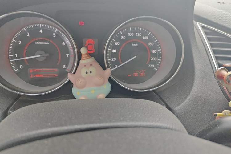 Used Bestune B50 2013 1.6L manual luxury version Odometer Close Up