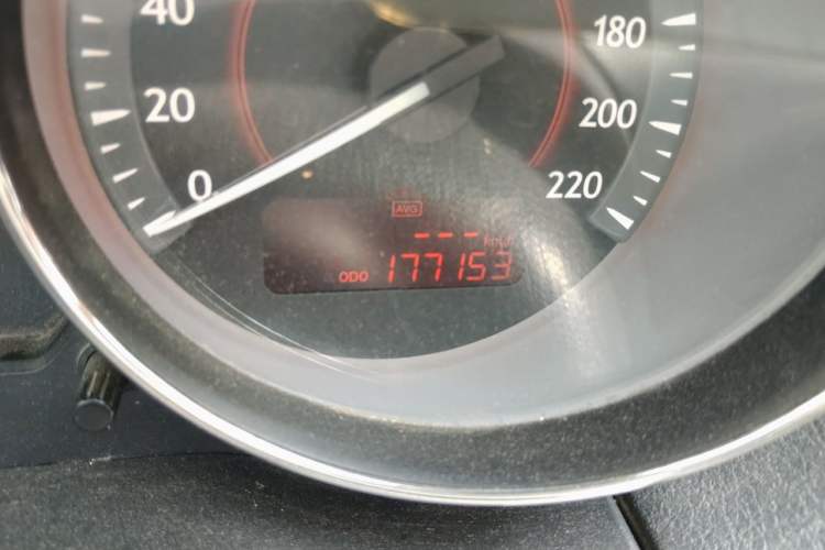 Used Bestune B50 2013 1.6L manual luxury version Odometer Close Up
