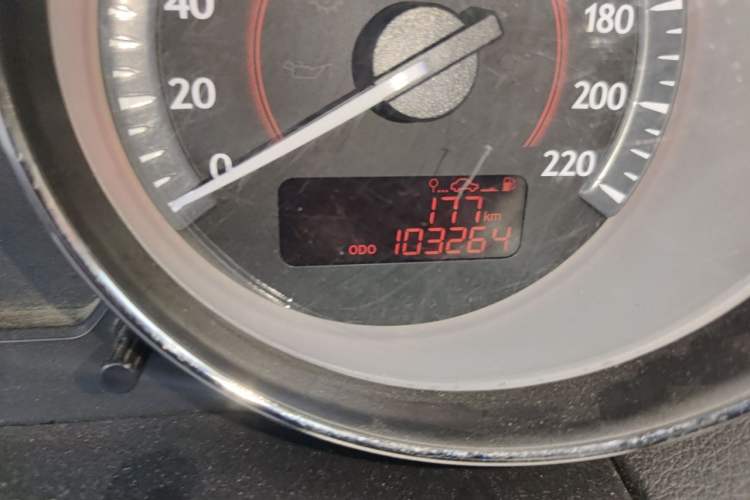 Used Bestune B50 2013 1.6L manual luxury version Odometer Close Up