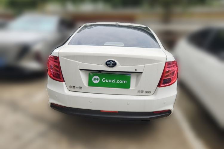 Used Bestune B50 2013 1.6L manual luxury version Rear