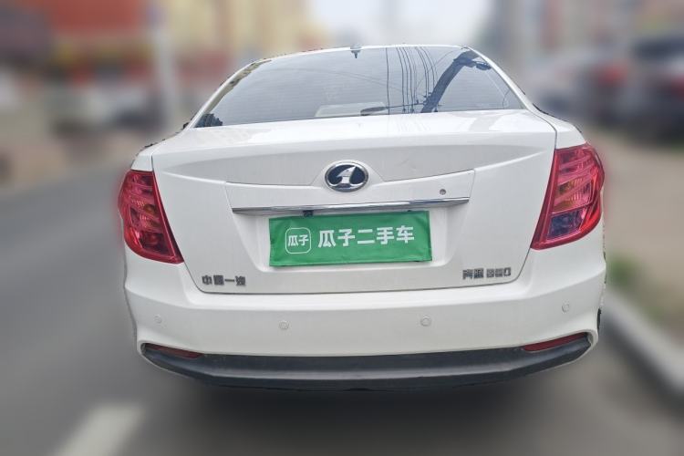 Used Bestune B50 2013 1.6L automatic luxury version Rear