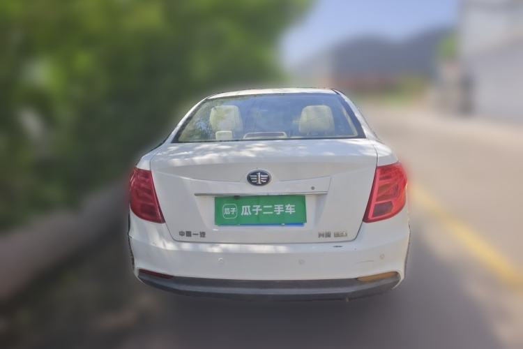 Used Bestune B50 2013 1.6L automatic luxury version Rear