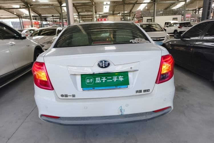 Used Bestune B50 2013 1.6L manual Comfort trim level Rear