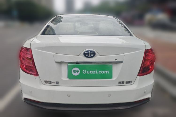 Used Bestune B50 2013 1.6L automatic luxury version Rear