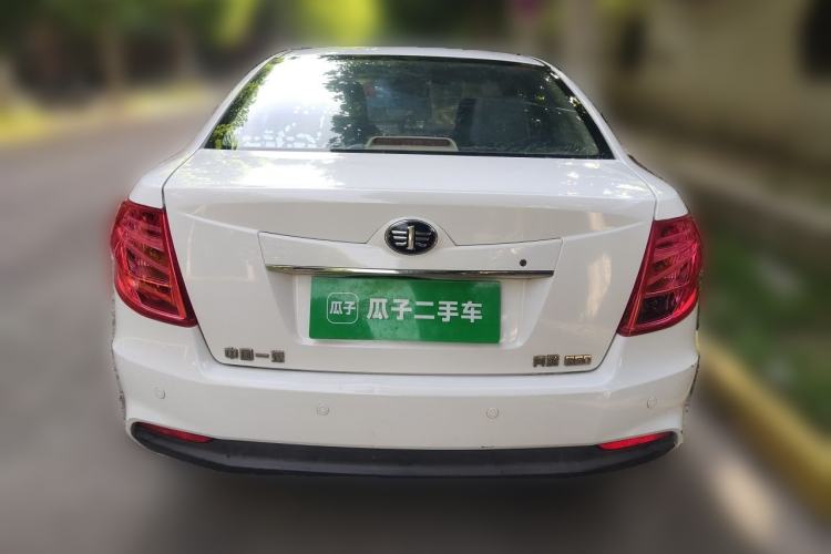 Used Bestune B50 2013 1.6L manual Comfort trim level Rear