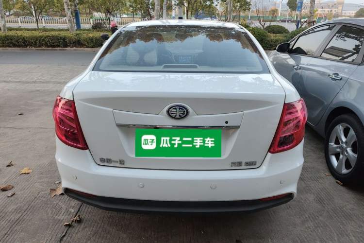 Used Bestune B50 2013 1.6L manual luxury version Rear