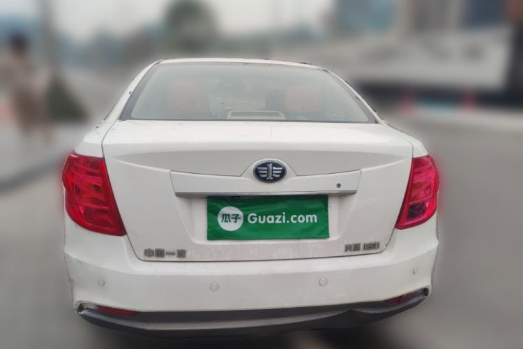 Used Bestune B50 2013 1.6L automatic luxury version Rear
