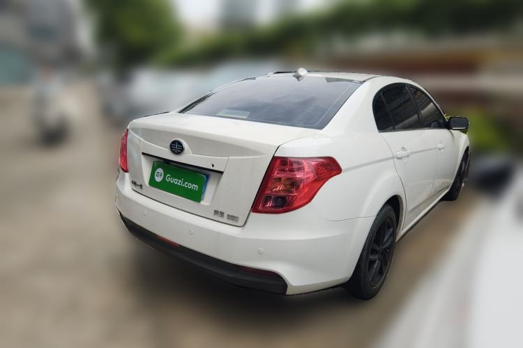 Used Bestune B50 2013 1.6L manual luxury version Rear Right 45 Deg