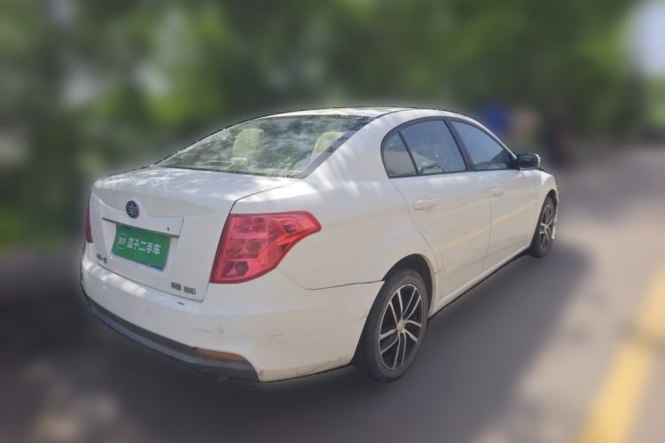 Used Bestune B50 2013 1.6L automatic luxury version Rear Right 45 Deg