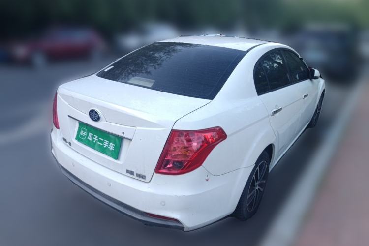 Used Bestune B50 2013 1.8L automatic comfort version Rear Right 45 Deg