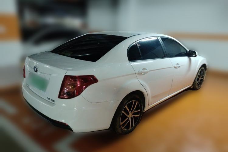 Used Bestune B50 2013 1.6L manual luxury version Rear Right 45 Deg