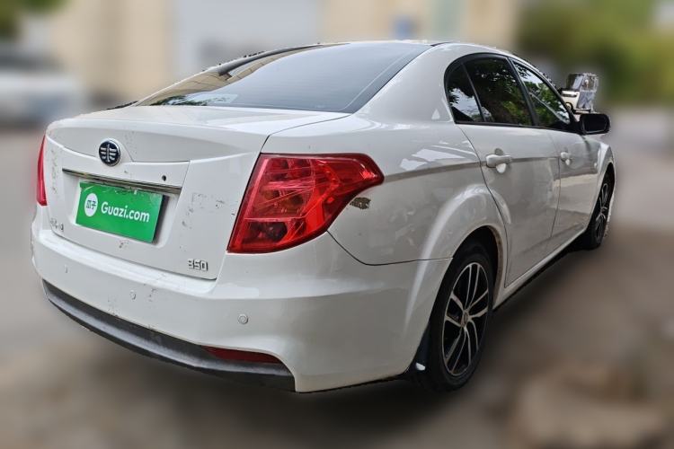 Used Bestune B50 2013 1.6L manual Comfort trim level Rear Right 45 Deg