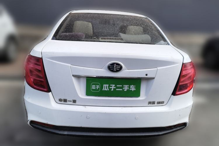 Used Bestune B50 2013 1.6L automatic luxury version
