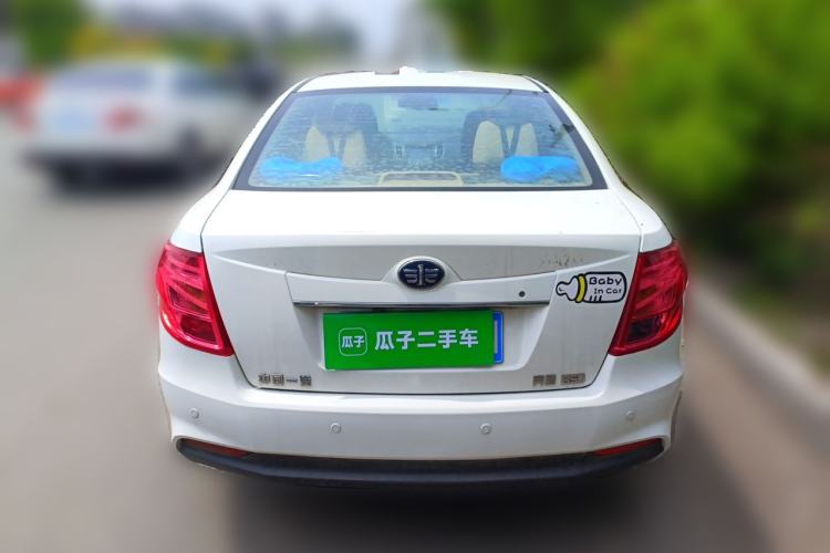 Used Bestune B50 2013 1.6L automatic luxury version Rear