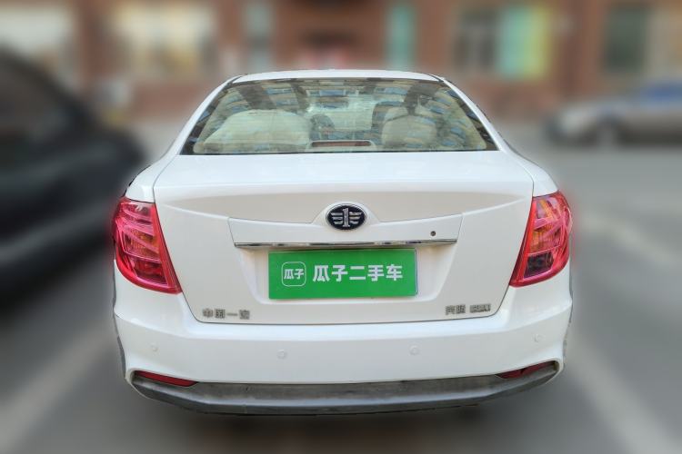 Used Bestune B50 2013 1.6L automatic luxury version Rear