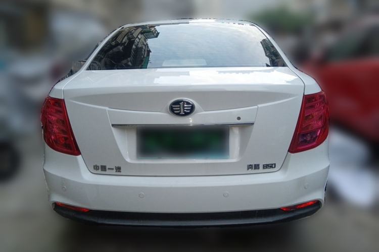 Used Bestune B50 2013 1.6L manual luxury version Rear