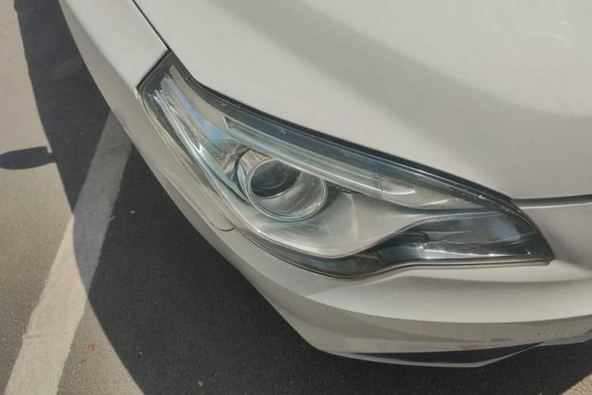 Used Bestune B50 2013 1.6L automatic luxury version Right Front Headlight