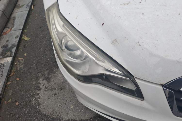 Used Bestune B50 2013 1.6L automatic luxury version Right Front Headlight