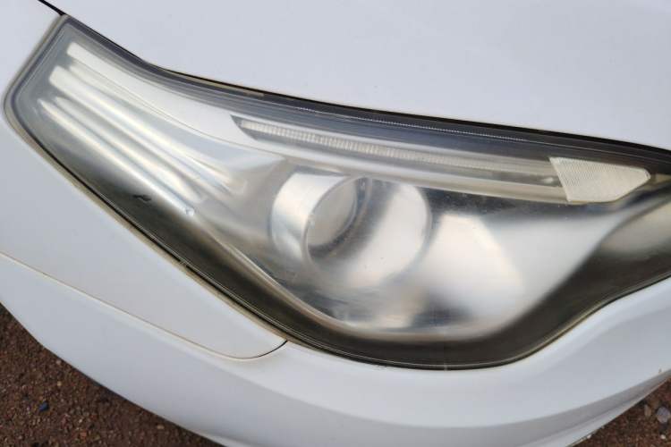 Used Bestune B50 2013 1.6L manual luxury version Right Front Headlight