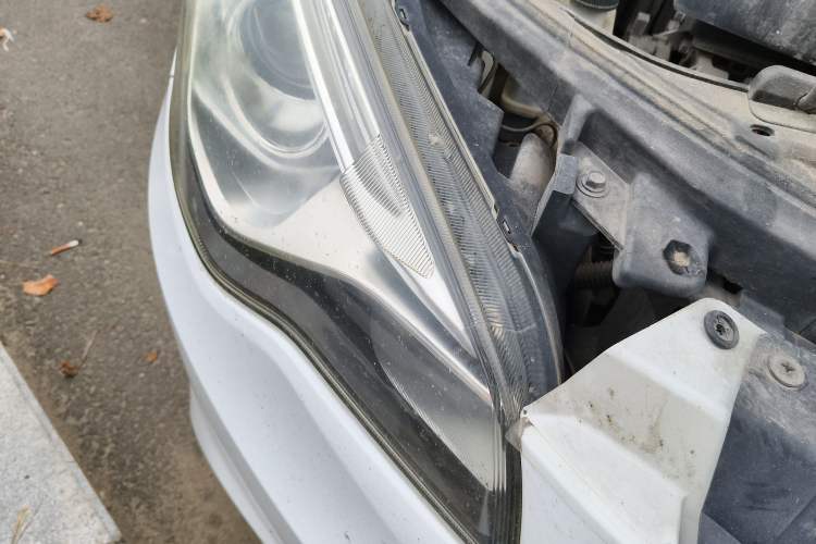Used Bestune B50 2013 1.6L manual luxury version Right Front Headlight