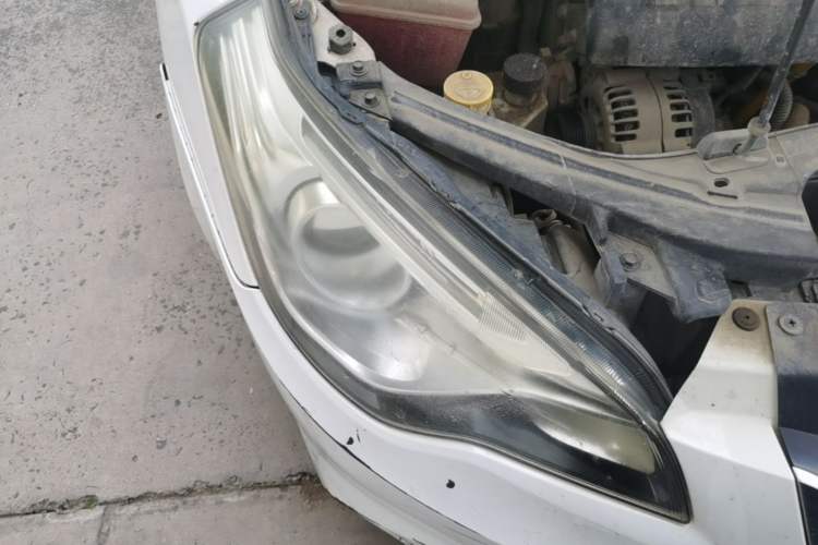 Used Bestune B50 2013 1.6L manual luxury version Right Front Headlight