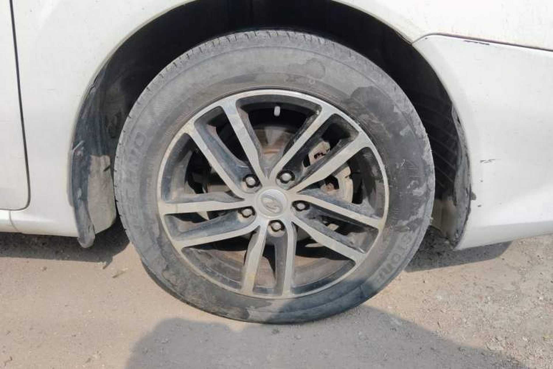 Used Bestune B50 2013 1.6L manual luxury version Right Front Wheel Hub