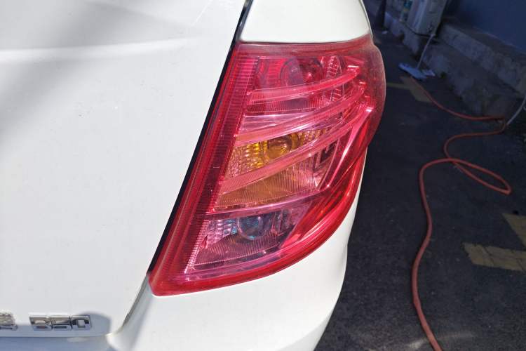 Used Bestune B50 2013 1.6L manual luxury version Right Rear Taillight
