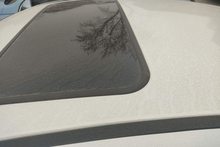 Used Bestune B50 2013 1.6L manual luxury version Roof