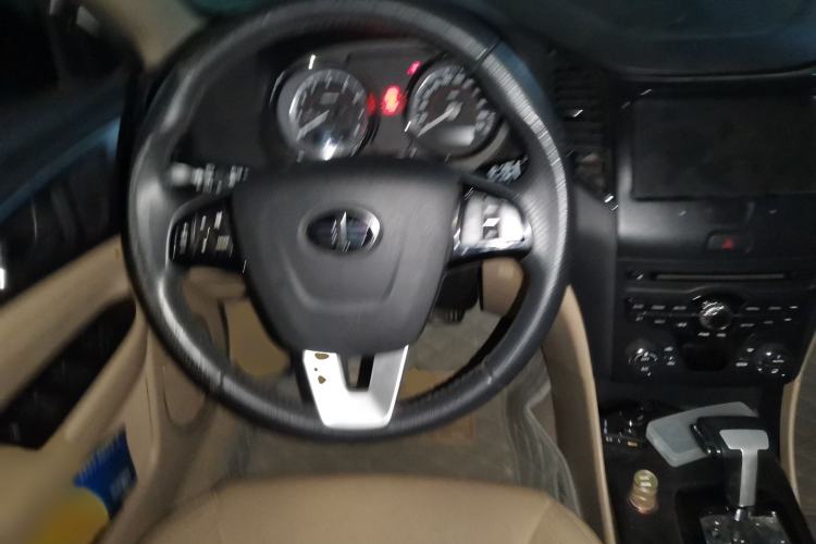 Used Bestune B50 2013 1.6L automatic luxury version Steering Wheel