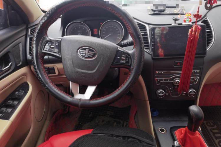 Used Bestune B50 2013 1.6L manual luxury version Steering Wheel