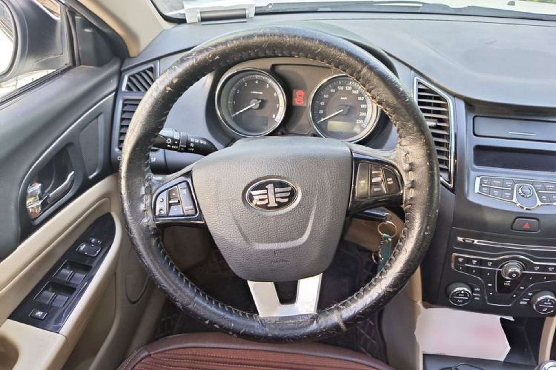Used Bestune B50 2013 1.6L manual luxury version Steering Wheel