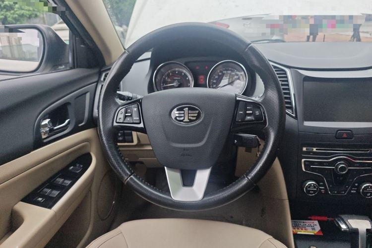 Used Bestune B50 2013 1.6L automatic luxury version Steering Wheel