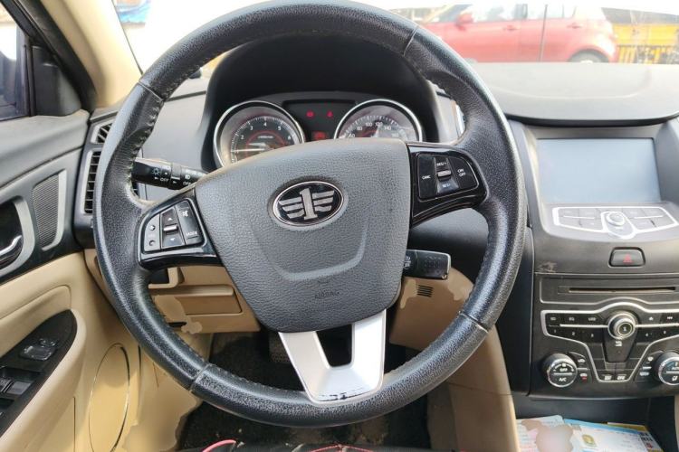 Used Bestune B50 2013 1.6L manual luxury version Steering Wheel