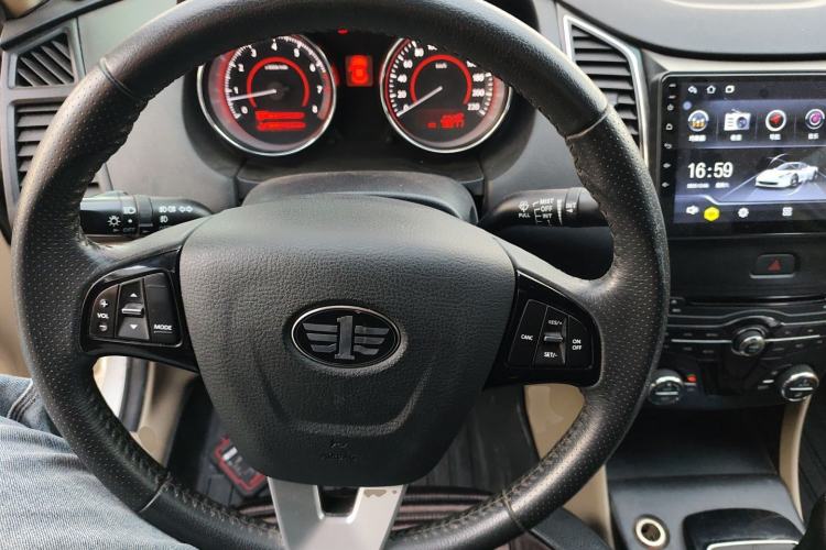 Used Bestune B50 2013 1.6L manual luxury version Steering Wheel