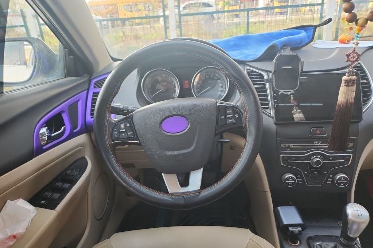 Used Bestune B50 2013 1.6L manual luxury version Steering Wheel