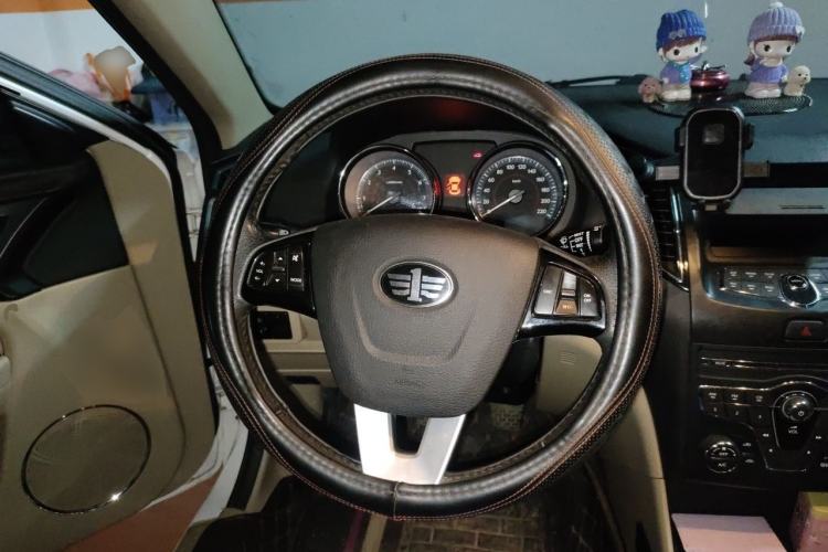 Used Bestune B50 2013 1.6L manual luxury version Steering Wheel
