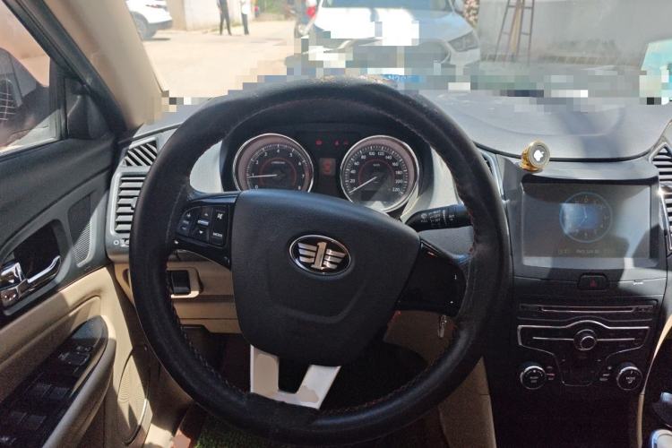 Used Bestune B50 2013 1.6L manual Comfort trim level Steering Wheel