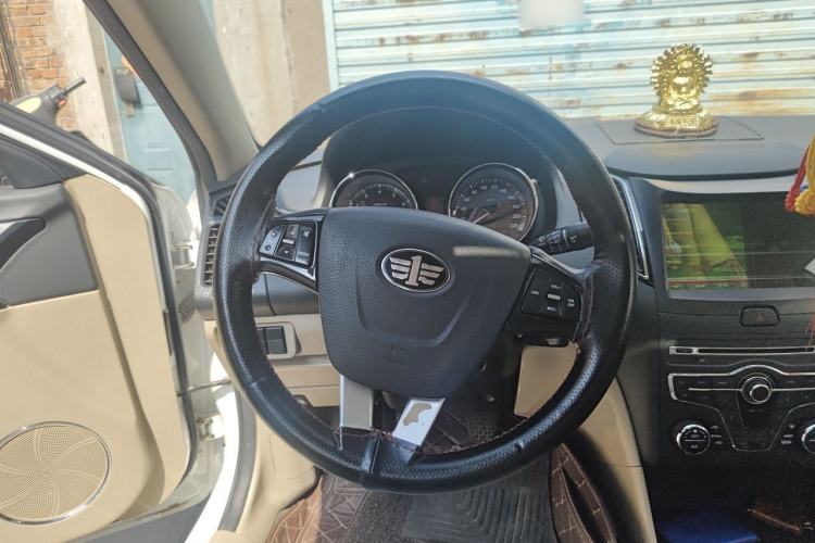 Used Bestune B50 2013 1.6L manual luxury version Steering Wheel
