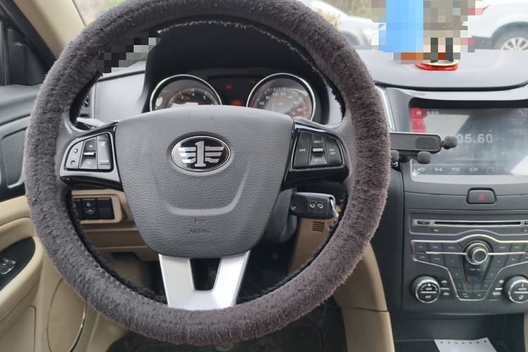 Used Bestune B50 2013 1.6L manual luxury version Steering Wheel