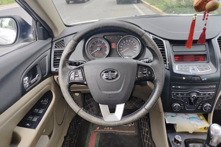 Used Bestune B50 2013 1.6L manual luxury version Steering Wheel