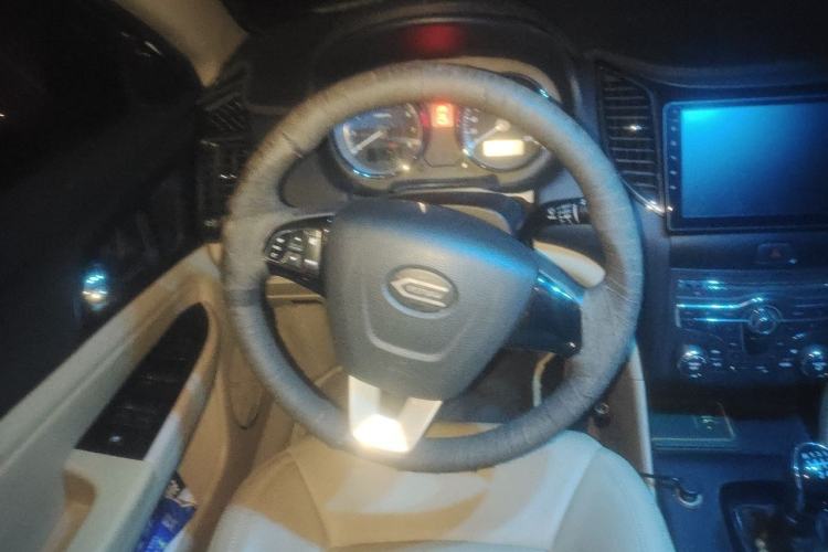 Used Bestune B50 2013 1.6L manual Comfort trim level Steering Wheel