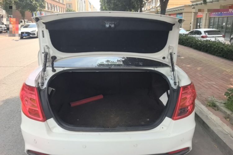 Used Bestune B50 2013 1.6L manual luxury version Trunk