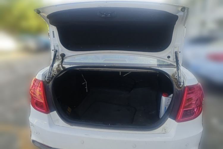 Used Bestune B50 2013 1.6L manual Comfort trim level Trunk