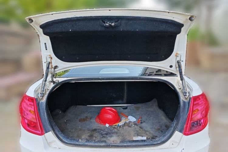 Used Bestune B50 2013 1.6L manual Comfort trim level Trunk
