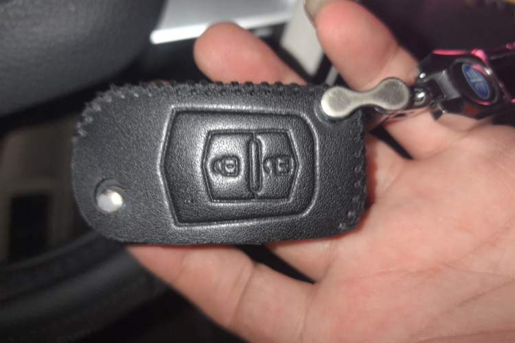 Used Bestune B50 2013 1.6L manual luxury version Vehicle Key