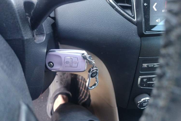 Used Bestune B50 2013 1.8L automatic comfort version Vehicle Key
