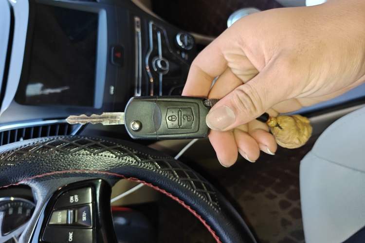 Used Bestune B50 2013 1.6L manual luxury version Vehicle Key
