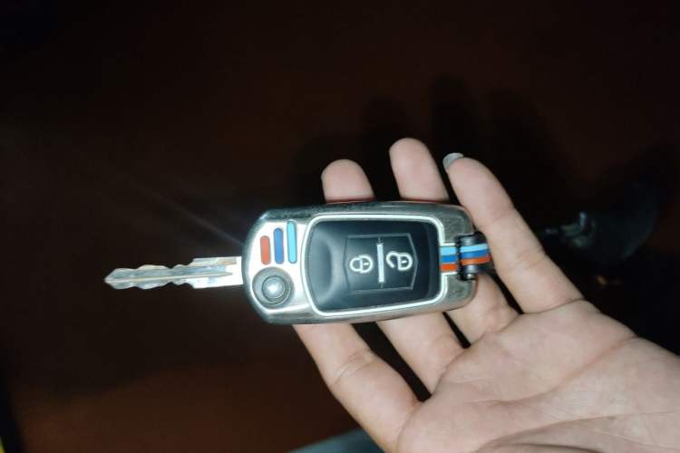 Used Bestune B50 2013 1.6L manual luxury version Vehicle Key