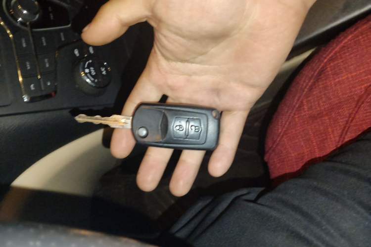Used Bestune B50 2013 1.6L automatic luxury version Vehicle Key