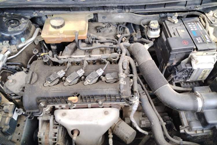 Used Bestune B50 2016 1.6L manual luxury version Engine Bay